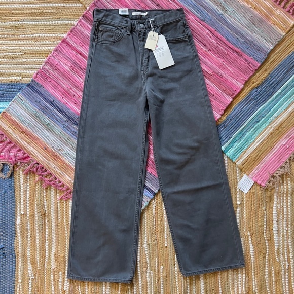 Levi’s Wellthread High Loose Jeans - Silver Bloom - Picture 14 of 16